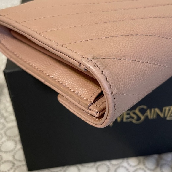 Yves Saint Laurent Blush Pink Leather Wallet - Picture 4 of 15
